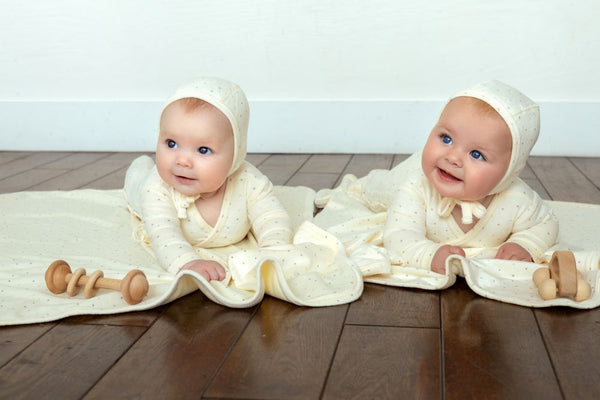 NOGGI <BR> Dot Pattern Velour Wrap Footie