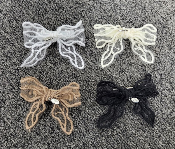 Vines Tulle Bow Clip