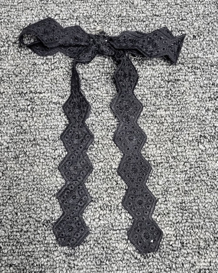 Ric Rac Eyelet Bow Clip – B'Dazzle