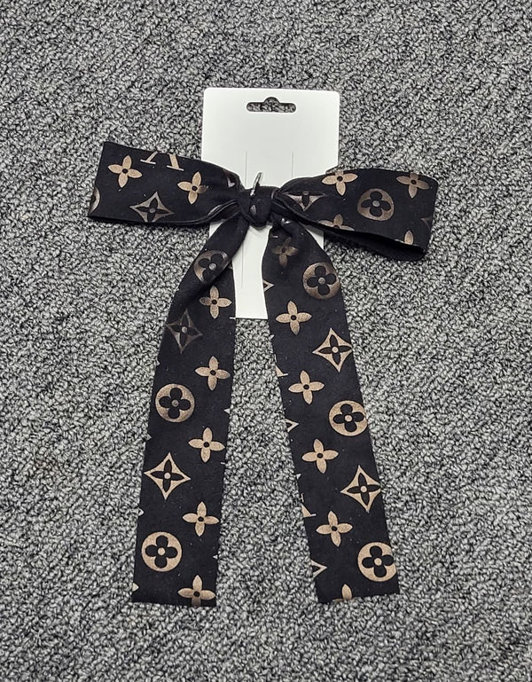 DACEE <br> Suede Louis Vuitton Bow