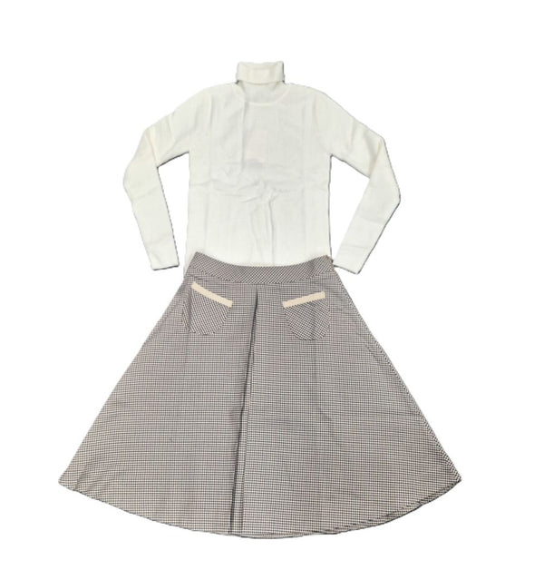 COCO BLANC <BR> Ribbed Turtleneck & Front Pleat Skirt Set