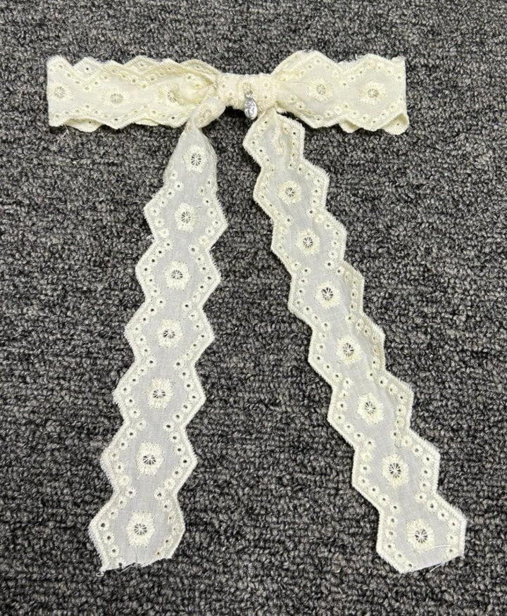 Ric Rac Eyelet Bow Clip – B'Dazzle