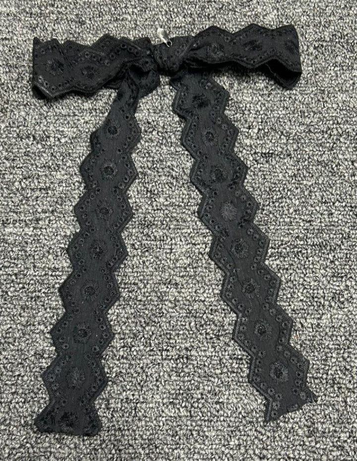 Ric Rac Eyelet Bow Clip – B'Dazzle