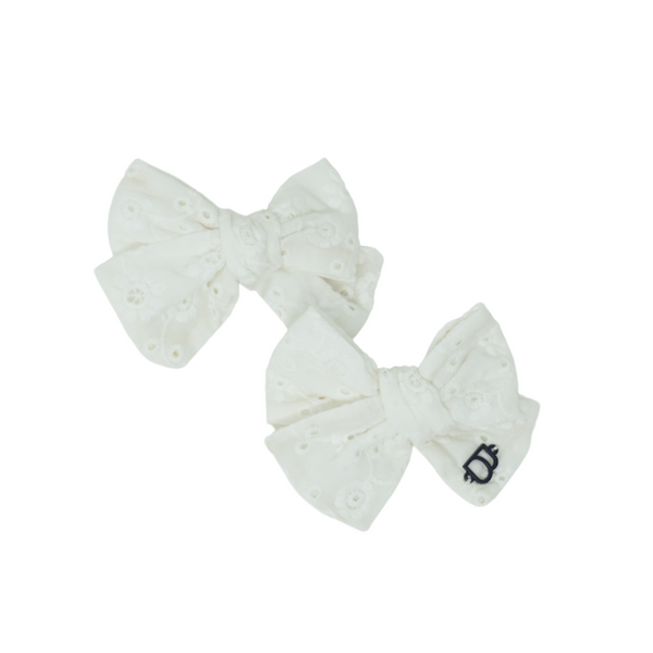 Perforated Floral Lace Bow