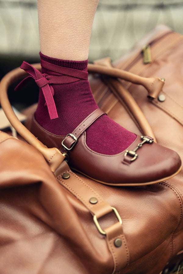 ZUBII <BR> Ribbon Wrap Ankle Sock