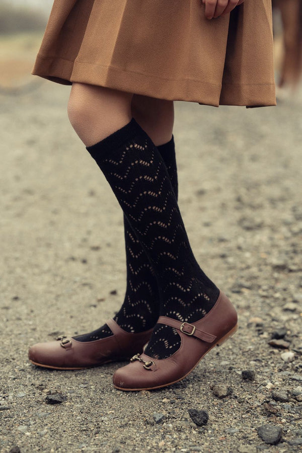 ZUBII <BR> Crochet Wave Texture Knee Sock